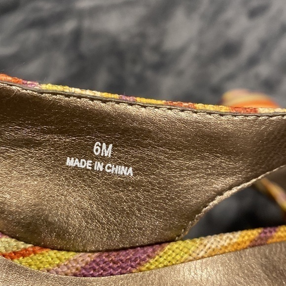 Peep Toe Yellow Orange Red Purple Striped Moda Slingback Heels size 6 - Picture 7 of 8